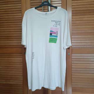 Kaos Oversize Putih (XL)